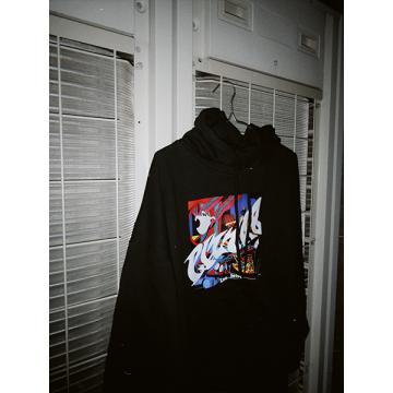 家入レオ　「PIZZA8」フーディ(ブラック)