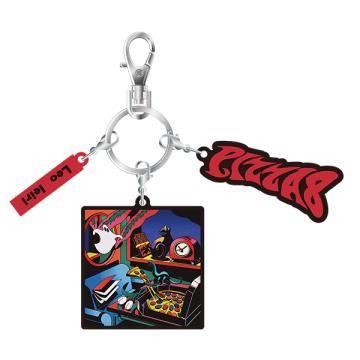 家入レオ　「PIZZA8」キーホルダー