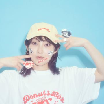 家入レオ　「Donuts Box」ステッカーセット