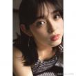 矢作穂香　ファースト写真集「矢作穂香 I’m just me」【サイン入特典写真付き】